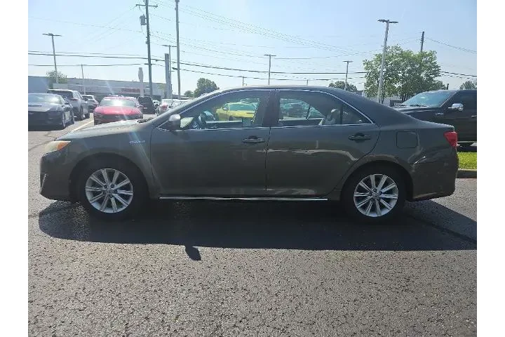 $7000 : Toyota Camry Hybrid 2013 LE image 3