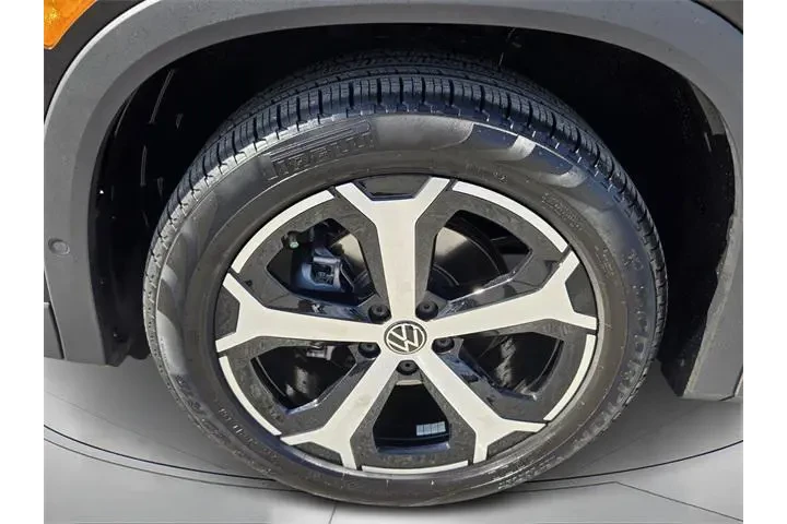 $28699 : Volkswagen Tiguan 2025 SE 4d image 9