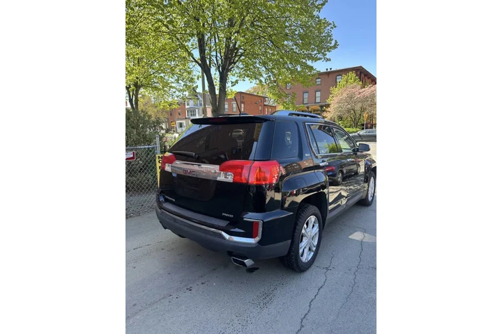 $10999 : 2017 GMC Terrain SLT image 3