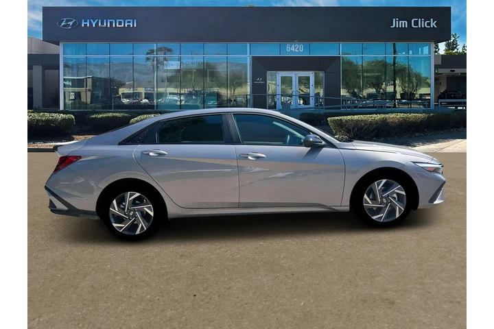 $23616 : Hyundai ELANTRA 2025 SEL Spo image 9