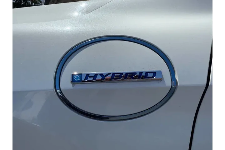 2014 Accord Plug-In image 9