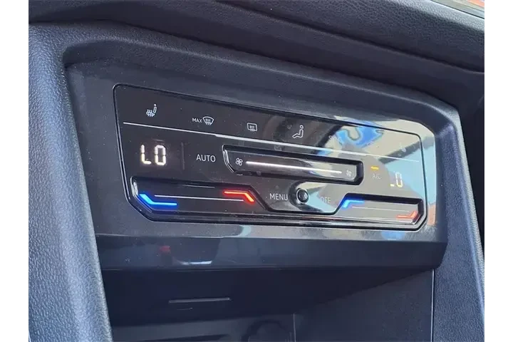 $23444 : Volkswagen Tiguan 2024 SE 4d image 7