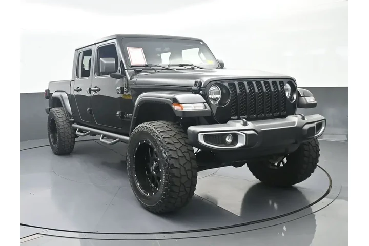 $29000 : Jeep Gladiator 2021 4x4 Spor image 9