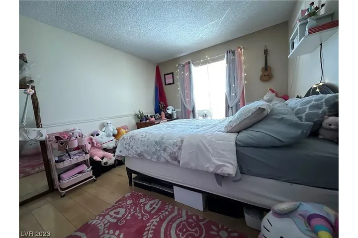 $750 : Room for Rent Cuarto en RENTA image 2