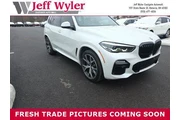 $35403 : BMW X5 2021 AWD xDrive40i 4d thumbnail