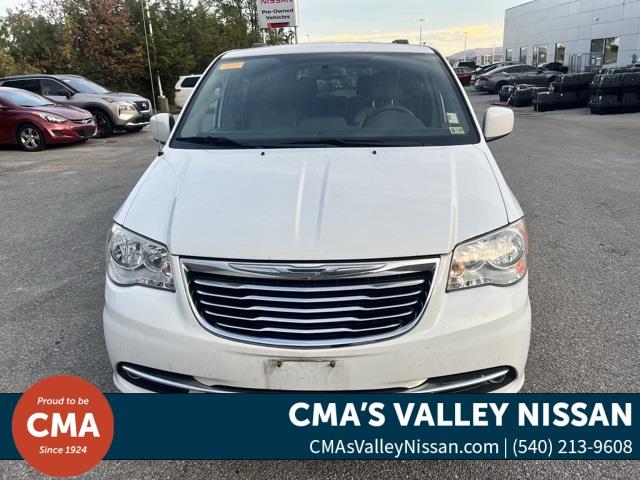 $9321 : PRE-OWNED 2015 CHRYSLER TOWN image 2