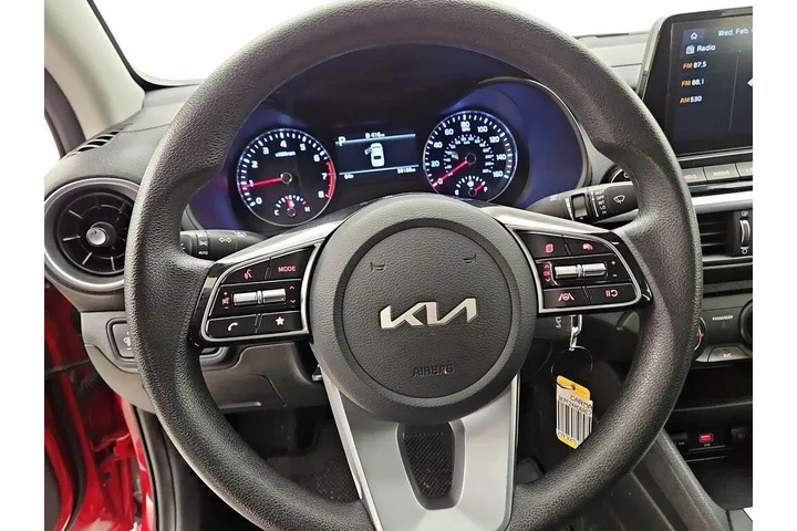 $16998 : Kia Forte 2024 LXS 4dr Sedan image 10