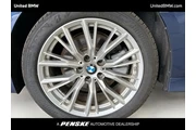 $39495 : BMW 3 Series 2024 AWD 330i x thumbnail