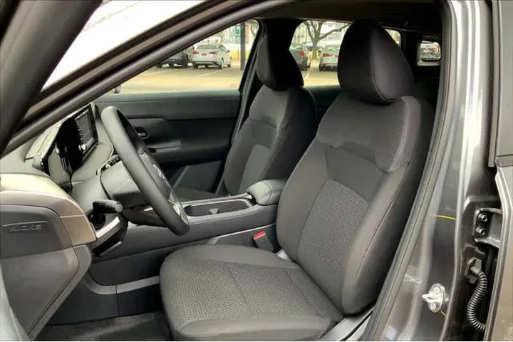 $20399 : Nissan Kicks 2025 AWD S 4dr image 9