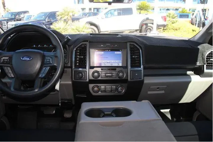 $26888 : Ford F-150 2019 4x4 XL 4dr S image 10