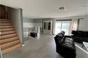 $800 : RENTING ROOMS IN  A HOUSE thumbnail