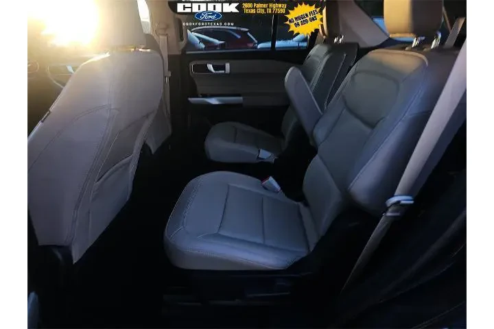 $27983 : Ford Explorer 2023 XLT 4dr S image 7