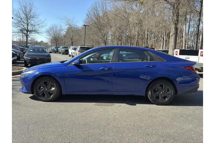 $15760 : Hyundai ELANTRA 2023 SEL 4dr image 2