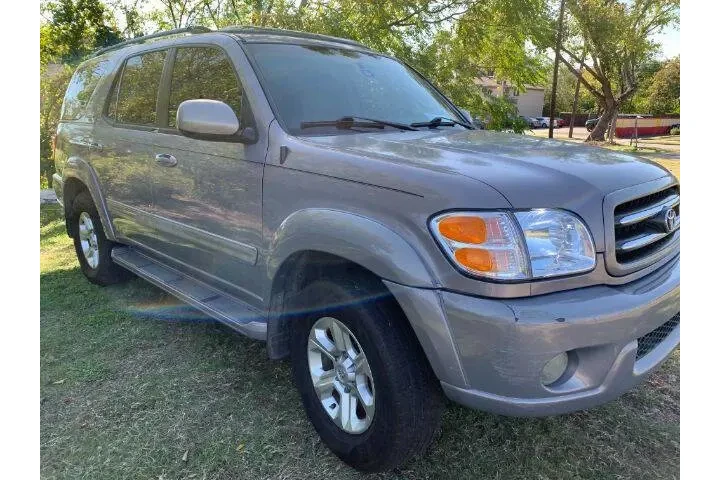 $8995 : 2001 Sequoia Limited image 3