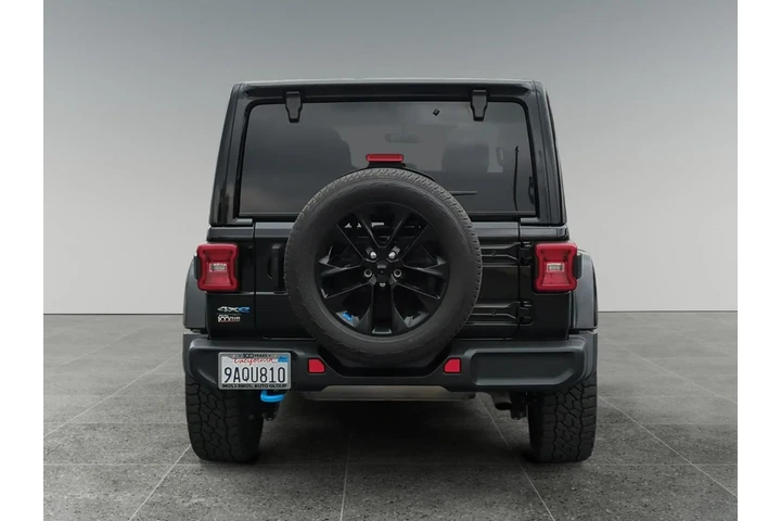 $28250 : Jeep Wrangler Unlimited 2022 image 4
