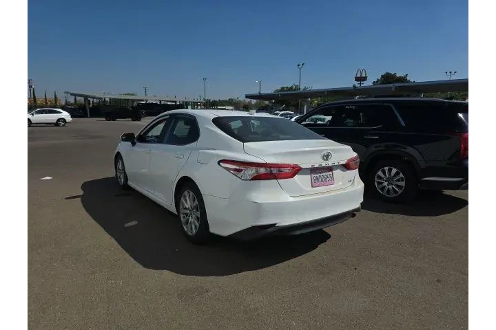 $19500 : Toyota Camry 2019 L 4dr Seda image 4