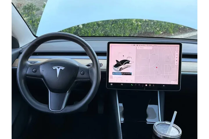 $18999 : 2020 Model 3 Standard Range P image 4