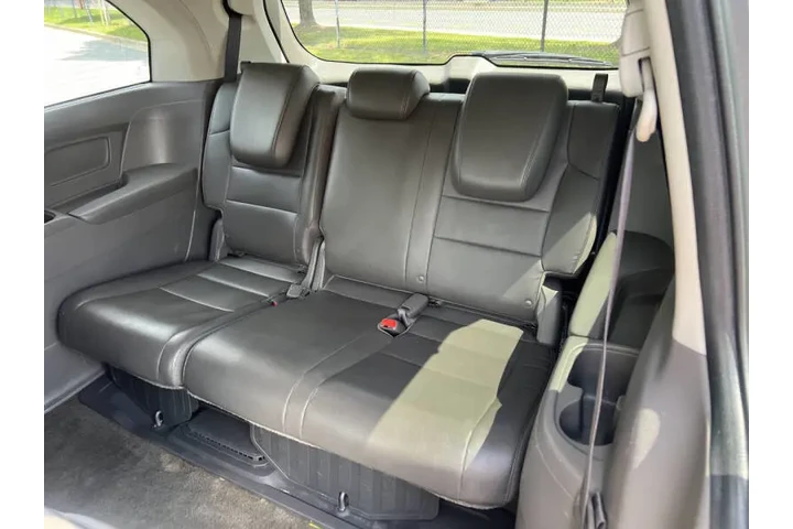 $9900 : 2013 Odyssey EX-L w/DVD image 9