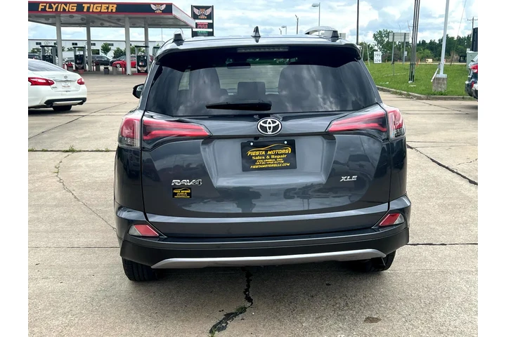 $15999 : 2018 RAV4 XLE FWD image 6