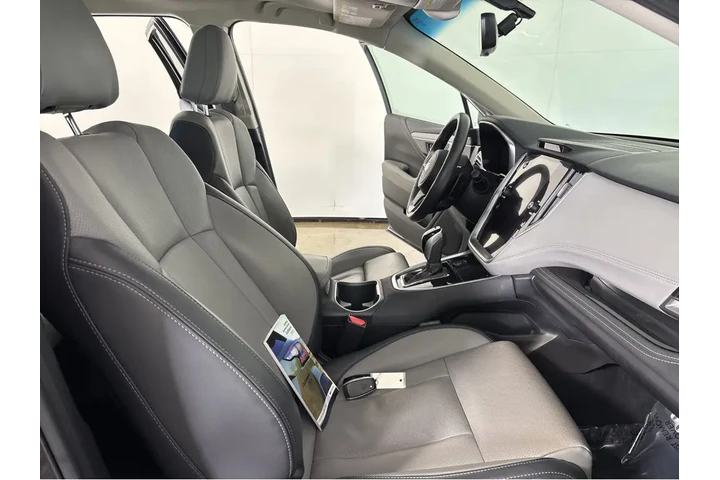 $20700 : 2020 Outback Limited image 5