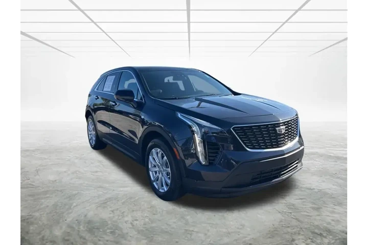 $23864 : Cadillac XT4 2023 Luxury 4dr image 2