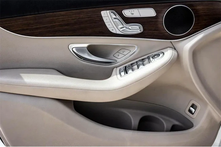 $27999 : Mercedes-Benz GLC 2022 GLC 3 image 10