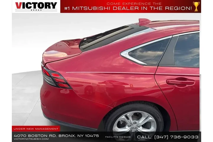 $19337 : Honda Accord 2023 LX 4dr Sed image 10