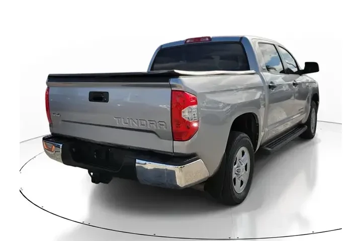 $34591 : Toyota Tundra 2020 4x4 SR5 4 image 4