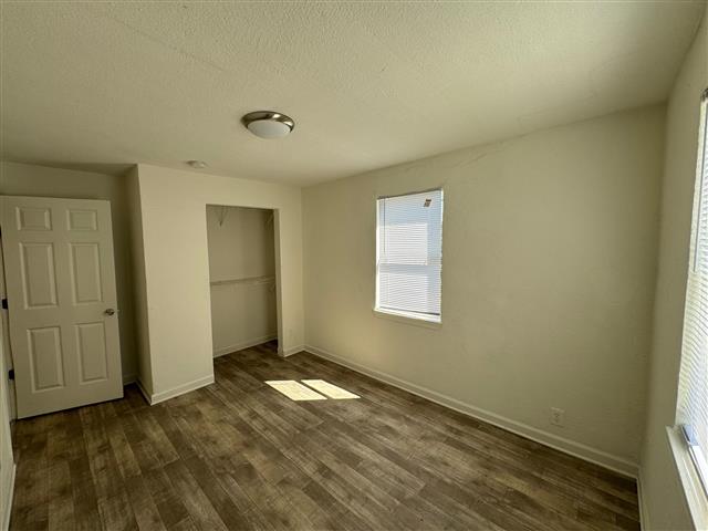 $1225 : Apartamentos de una habitación image 1