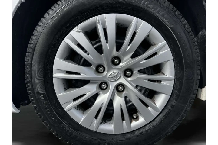 $11999 : 2014 Camry image 1