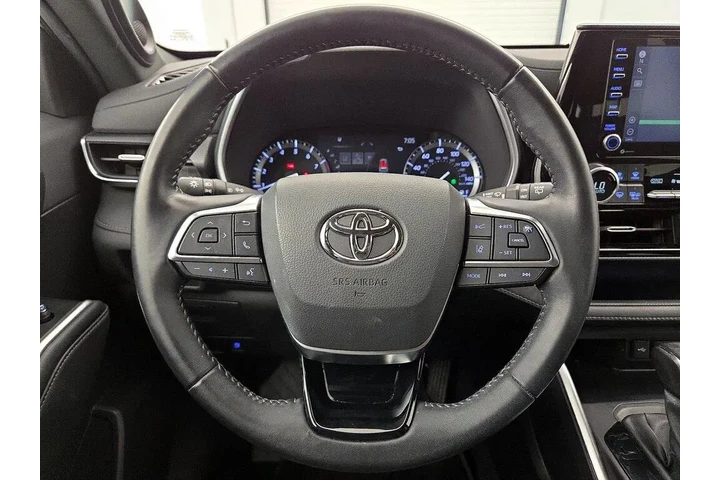 $29998 : Toyota Highlander 2021 XSE 4 image 10