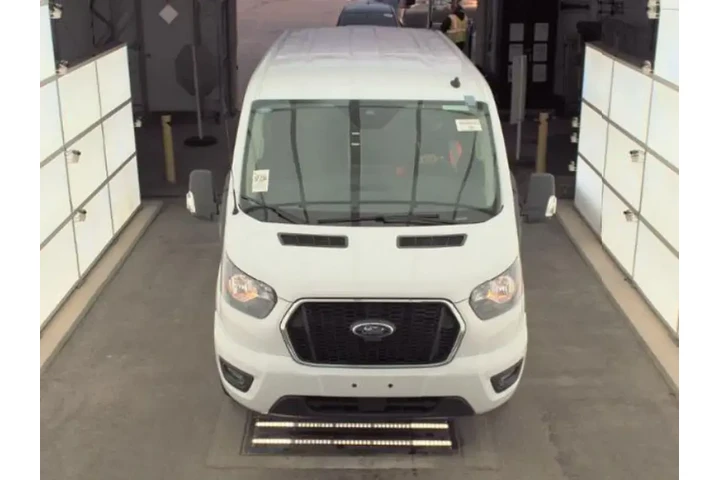$36690 : Ford Transit 2023 350 XLT 3d image 3