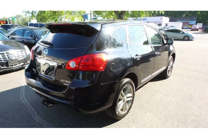 $6900 : 2011 Rogue S Krom image 8