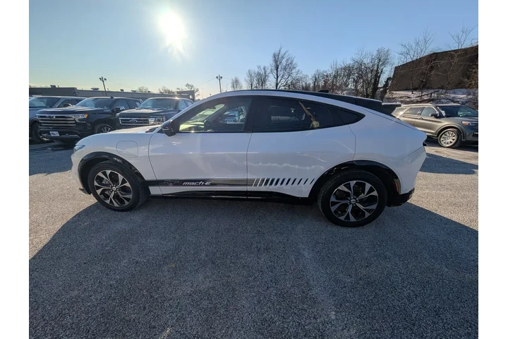 $24000 : Ford Mustang Mach-E 2023 AWD image 3