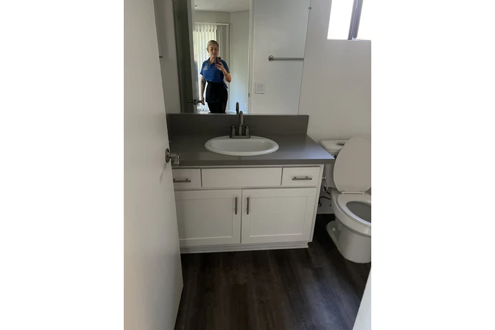 Eliz House Cleaning VIP Serv. image 5