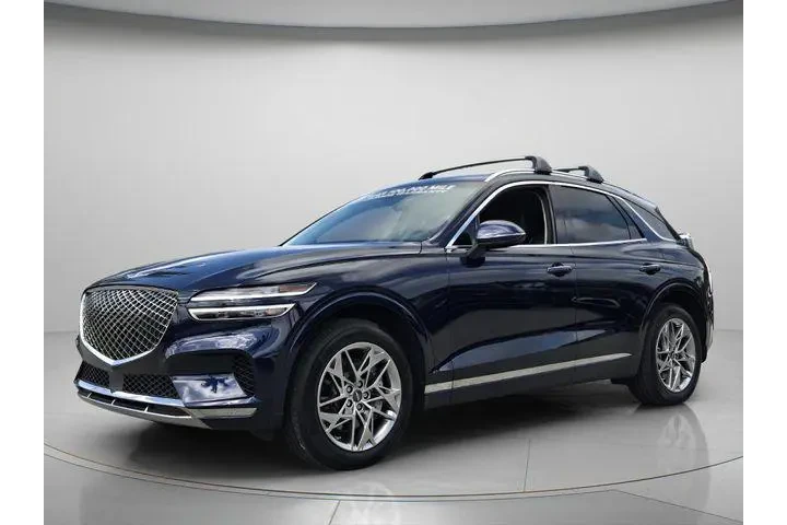 $38271 : Genesis GV70 2025 AWD 2.5T S image 1