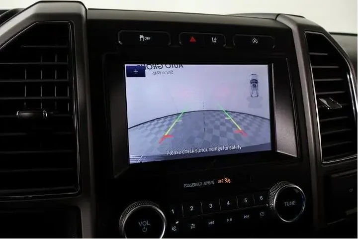 $19199 : Ford Expedition 2020 4x2 XLT image 6