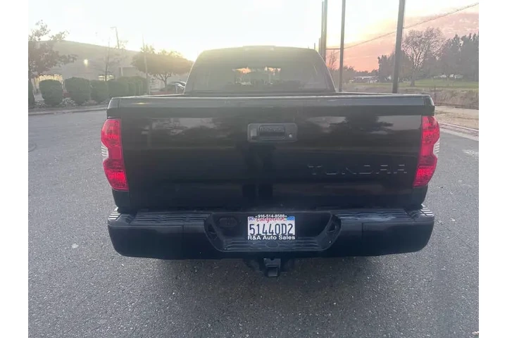 $19995 : 2017 Tundra SR image 5