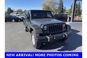 $23988 : Jeep Wrangler Unlimited 2016 thumbnail