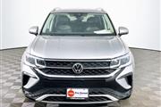 $26888 : PRE-OWNED 2022 VOLKSWAGEN TAO thumbnail