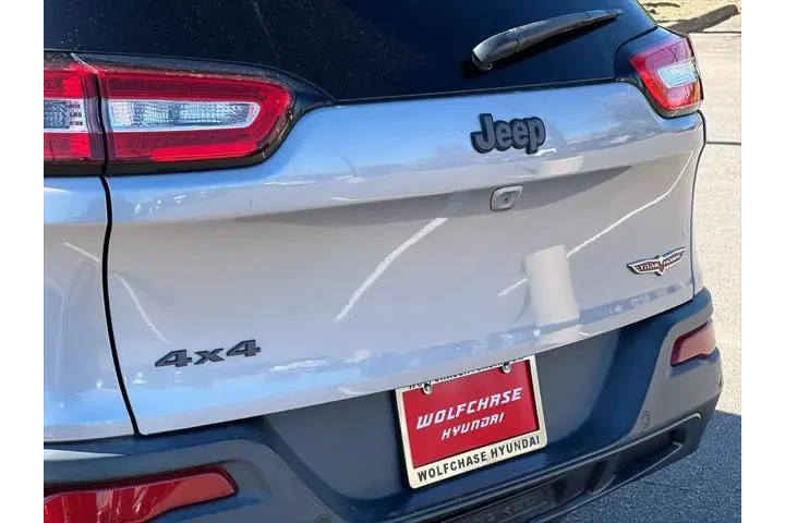 $14495 : Jeep Cherokee 2018 4x4 Trail image 10