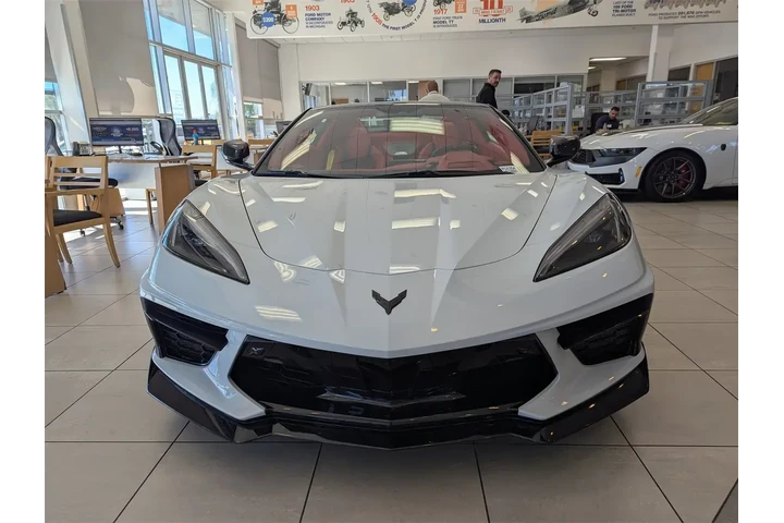 Chevrolet Corvette 2023 Stin image 2