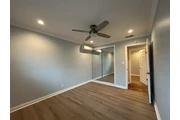 $800 : Hermosa casa... Torrance, CA thumbnail