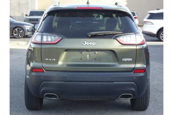 $17900 : Jeep Cherokee 2020 4x4 Latit image 4