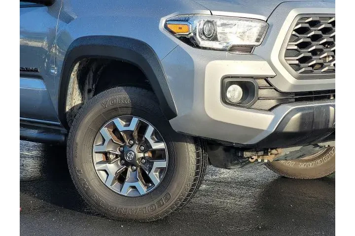 $33988 : Toyota Tacoma 2020 4x4 TRD P image 5