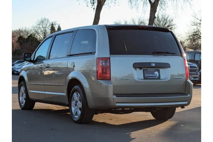 $6995 : 2010 Grand Caravan SE image 10