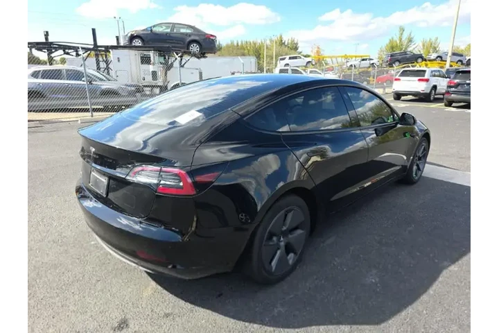 $22690 : Tesla Model 3 2023 4dr Sedan image 4