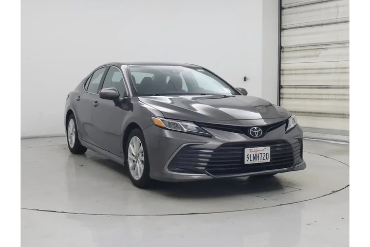 $25998 : Toyota Camry 2024 LE 4dr Sed image 1