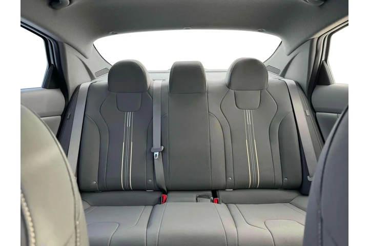 $21700 : Hyundai ELANTRA 2025 SEL Spo image 10