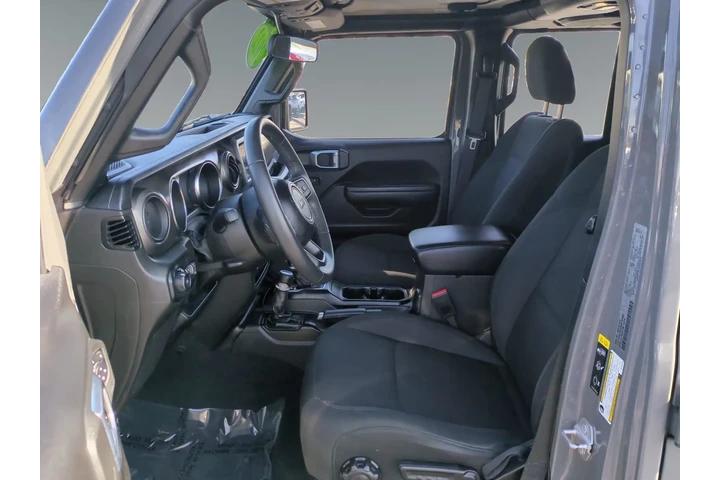 $26500 : Jeep Wrangler Unlimited 2022 image 9